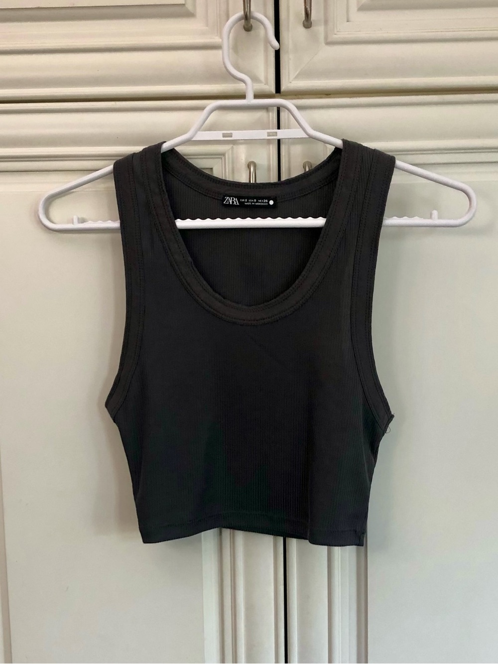 Zara stretchy ribbed women’s crop tank top